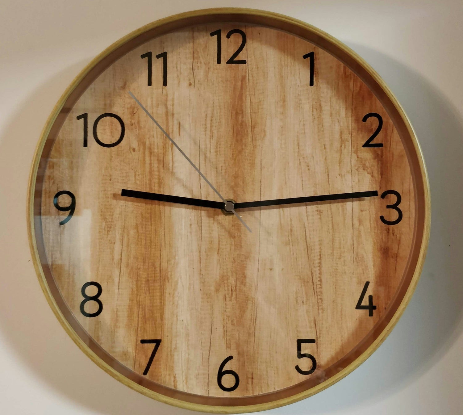 WALL CLOCK